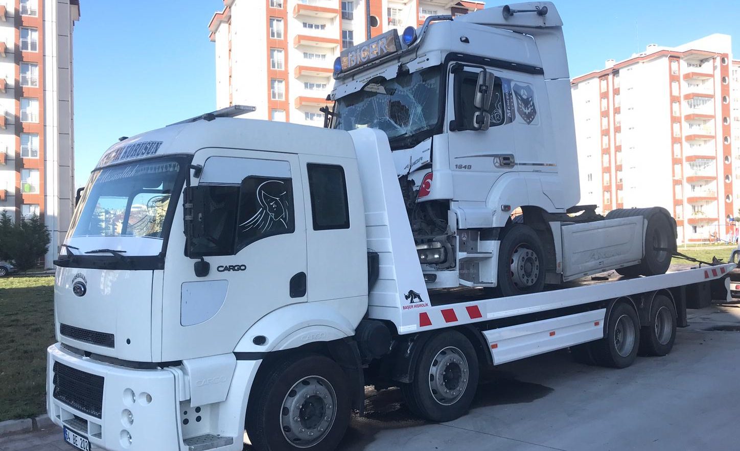 Uşak ağır ticari oto çekici hizmetleri